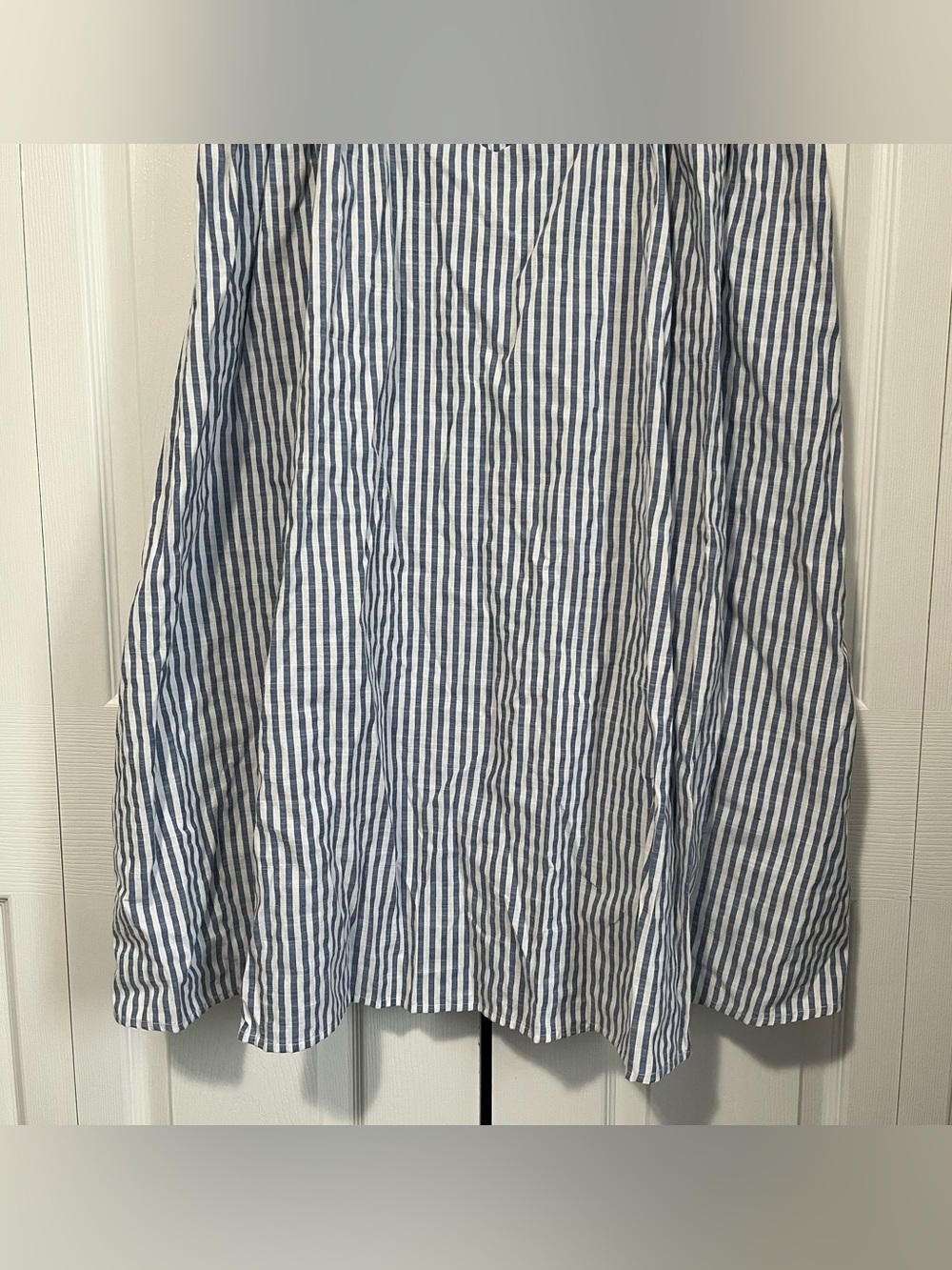 Cider XL women’s blue and white striped sleeveless dress - Picture 4 of 7